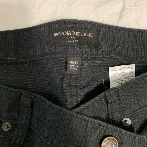 Men’s Banana Republic Black Check Chinos - Picture 3 of 4